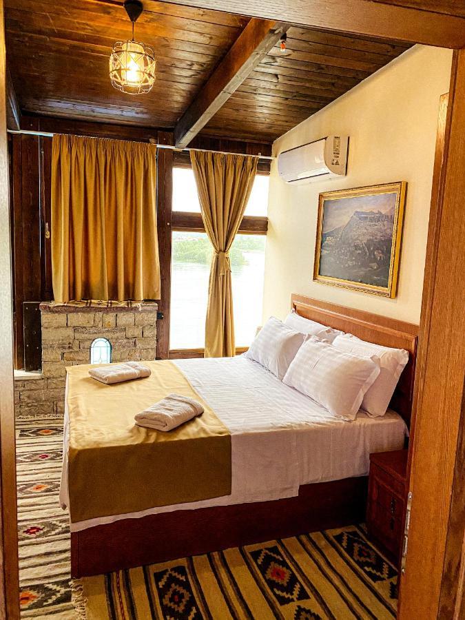 Hotel Iliria Canaj Kültér fotó
