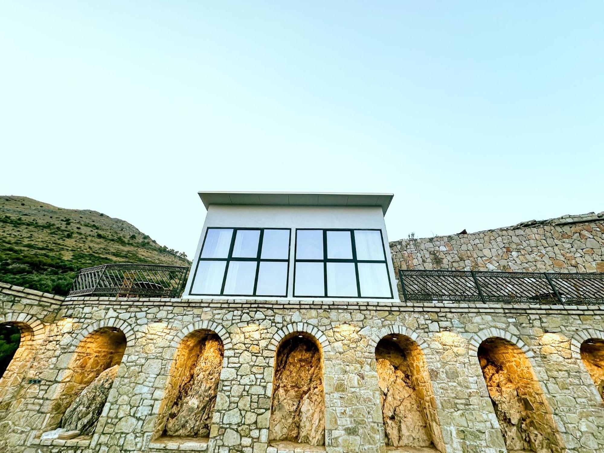 Hotel Iliria Canaj Kültér fotó